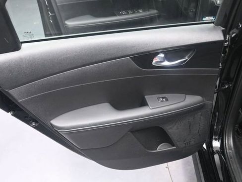 Used 2024 Kia Forte GT-Line FWD image 18
