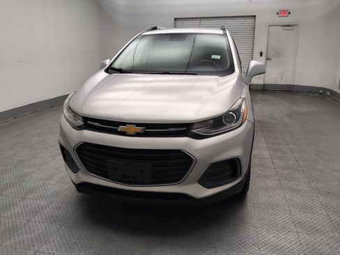 Used 2019 Chevrolet Trax LT w/ LT Convenience Package AWD/4WD image 15