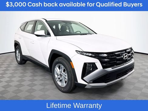 New 2026 Hyundai Tucson SE image 3