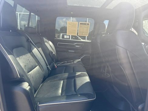Used 2021 RAM 1500 Laramie w/ Sport Appearance Package AWD/4WD image 18