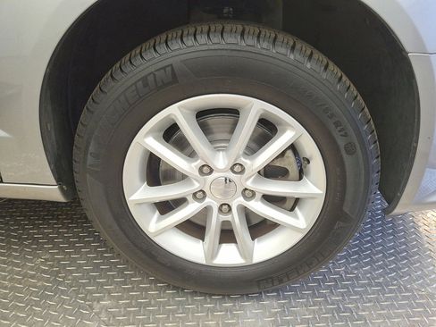 Used 2019 Dodge Grand Caravan SXT FWD image 26