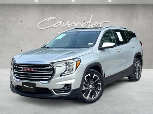 Used 2022 GMC Terrain SLT w/ Infotainment Package II FWD image 1