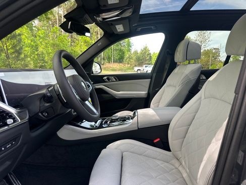New 2026 BMW X5 xDrive50e w/ M Sport Package image 24