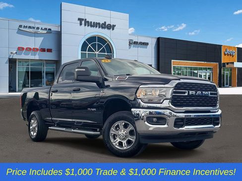 Used 2024 RAM 2500 Big Horn AWD/4WD image 1
