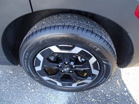 New 2026 Hyundai Santa Fe SE image 9