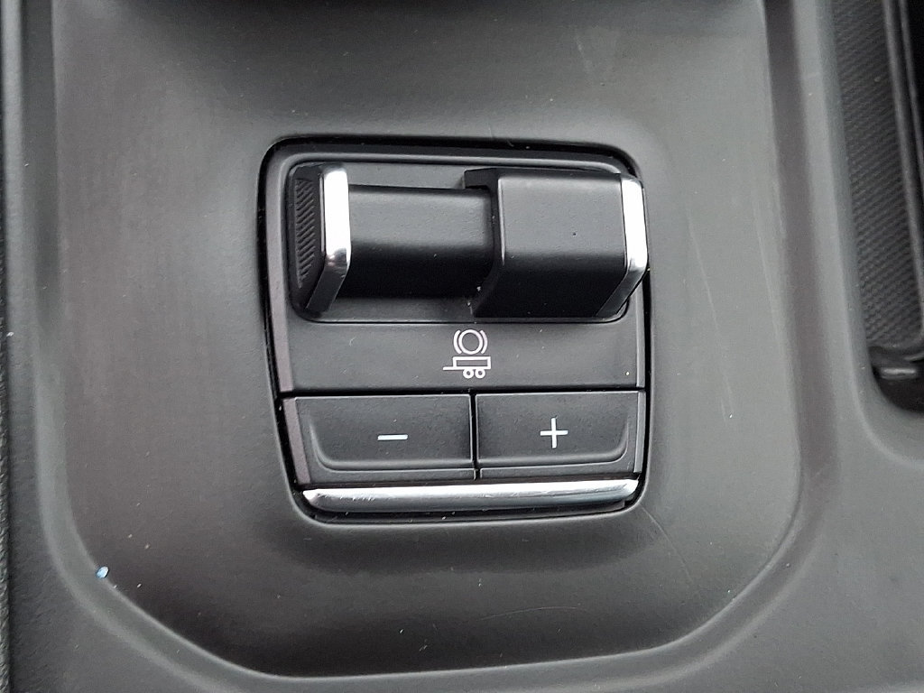 Used 2025 GMC Sierra 1500 AT4 AWD/4WD image 27