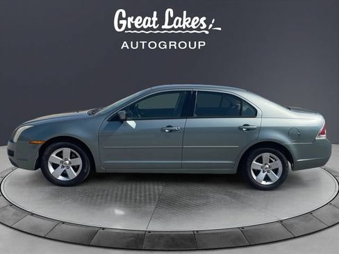 Used 2006 Ford Fusion SE FWD image 2