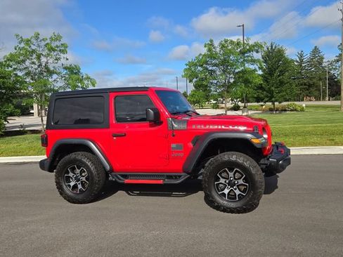 Used 2018 Jeep Wrangler Rubicon AWD/4WD image 2