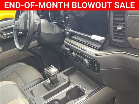 Used 2023 Chevrolet Silverado 1500 ZR2 AWD/4WD image 32