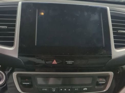 Used 2016 Honda Pilot Elite image 7