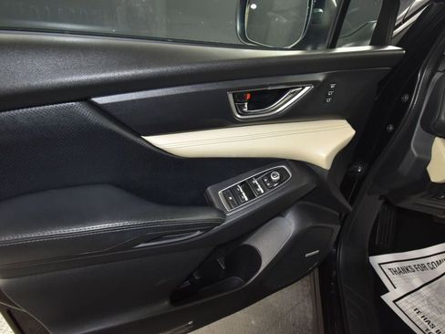Used 2019 Subaru Ascent Limited image 14