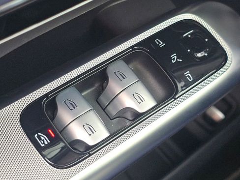 Certified 2026 Mercedes-Benz GLC 350e 4MATIC image 29