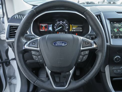 Used 2018 Ford Edge SEL w/ Equipment Group 201A image 18