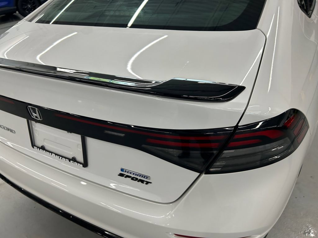 Used 2025 Honda Accord Sport image 19