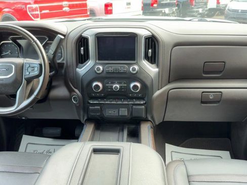 Used 2021 GMC Sierra 1500 Denali AWD/4WD image 13