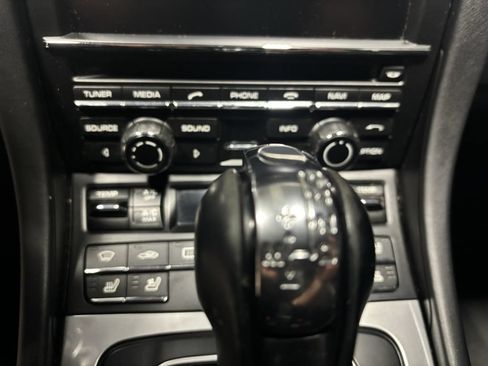 Used 2016 Porsche 911 Turbo AWD/4WD image 58
