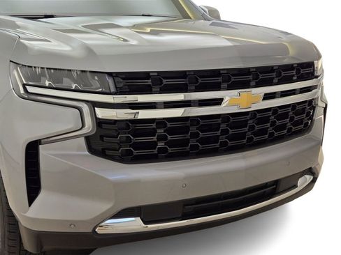 Used 2024 Chevrolet Tahoe LS w/ Driver Alert Package RWD image 4