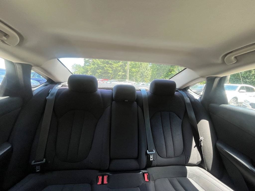 Used 2015 Chrysler 200 Limited FWD image 36