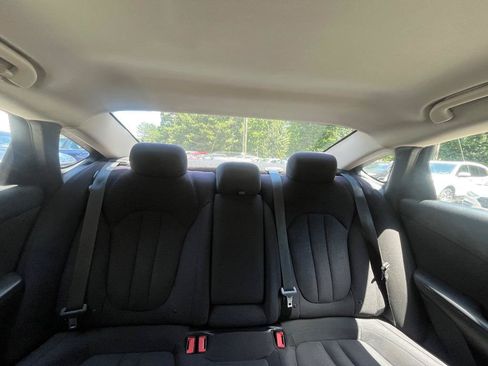 Used 2015 Chrysler 200 Limited FWD image 36