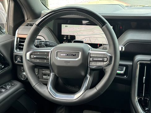 New 2026 GMC Yukon Denali w/ Denali Reserve Package AWD/4WD image 29