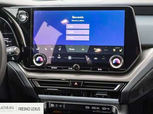 Certified 2026 Lexus TX 500h AWD image 17