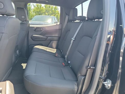 Used 2024 Chevrolet Colorado Trail Boss w/ Advanced Trailering Package AWD/4WD image 24