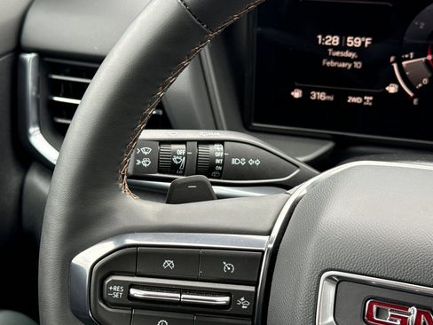 Used 2026 GMC Terrain AT4 w/ Technology Package II image 33