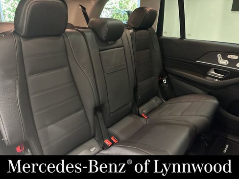 New 2026 Mercedes-Benz GLS 450 4MATIC image 21