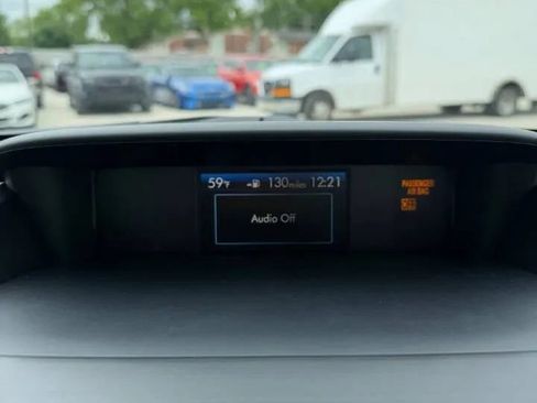 Used 2015 Subaru Forester 2.5i AWD/4WD image 15