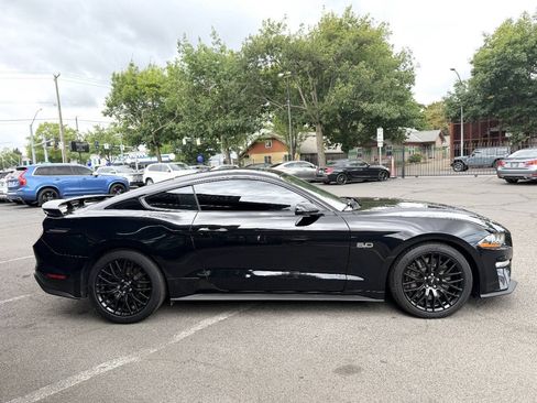 Used 2019 Ford Mustang GT w/ GT Performance Package RWD image 5