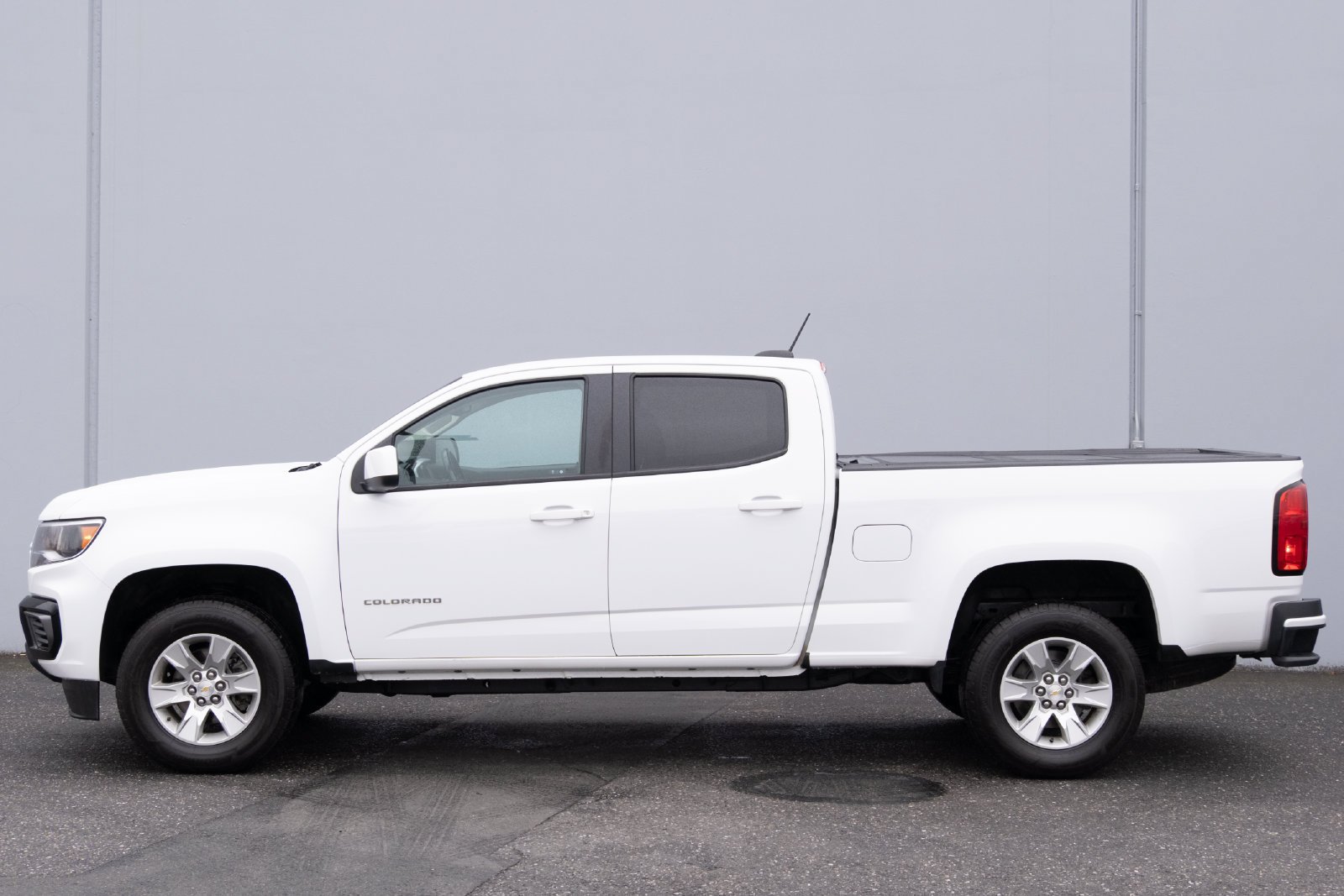 Used 2022 Chevrolet Colorado LT RWD image 24