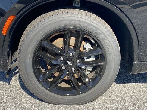 Used 2024 Dodge Durango GT image 24