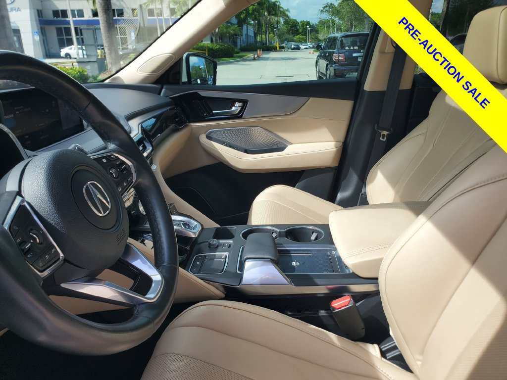 Used 2024 Acura MDX w/ Technology Package FWD image 17