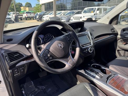 Used 2020 Acura MDX SH-AWD image 5