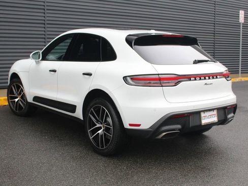 New 2026 Porsche Macan AWD/4WD image 3