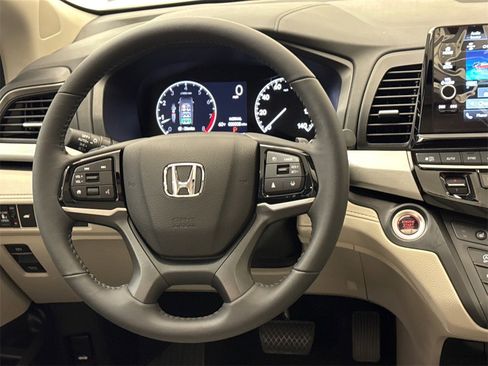 New 2026 Honda Odyssey EX-L image 17