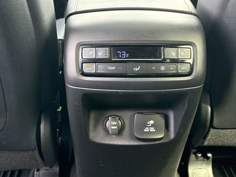 Used 2024 Hyundai Palisade Calligraphy image 30