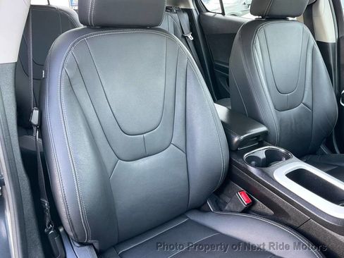 Used 2014 Chevrolet Volt Premium w/ Premium Trim Package image 10