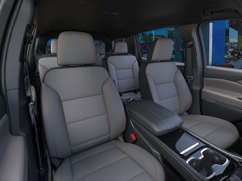 New 2026 Chevrolet Traverse LT AWD/4WD image 40