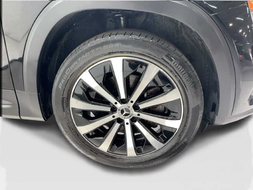 Used 2022 Mercedes-Benz GLB 250 4MATIC w/ Premium Package Lite image 15