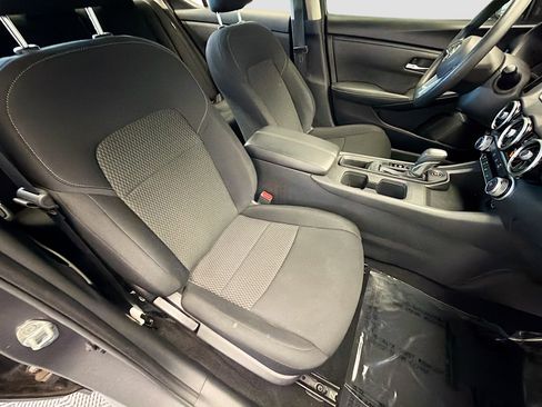 Used 2023 Nissan Sentra S FWD image 15