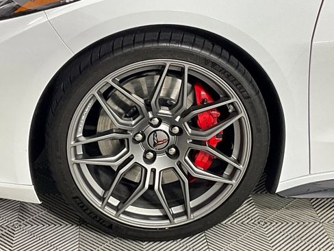 Used 2024 Chevrolet Corvette Z06 image 24