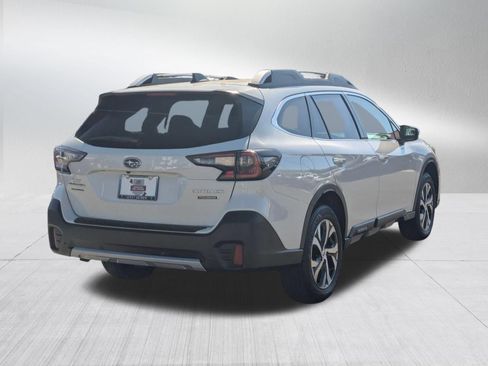 Certified 2022 Subaru Outback Touring AWD/4WD image 5