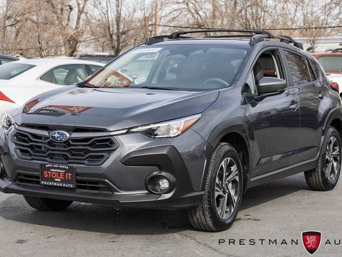 Used 2024 Subaru Crosstrek 2.0i Premium image 12