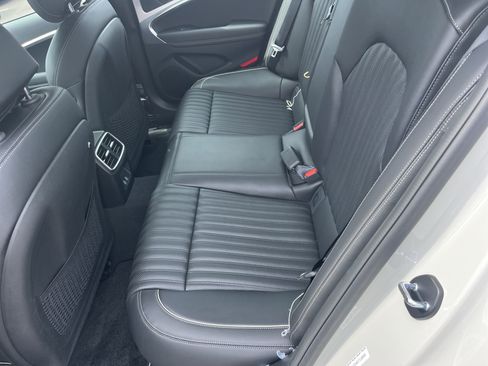 New 2026 Genesis G70 2.5T Prestige image 6