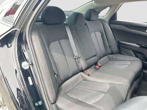 Used 2022 Kia K5 LXS FWD image 24