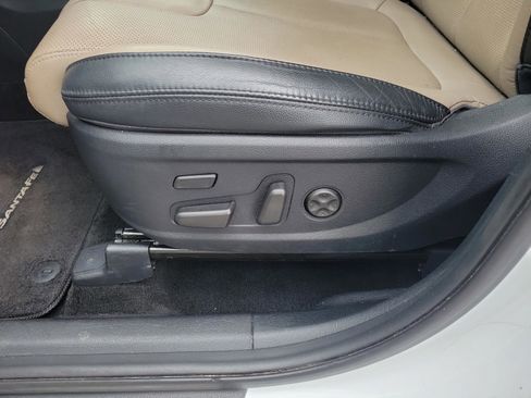 Used 2020 Hyundai Santa Fe Limited image 7