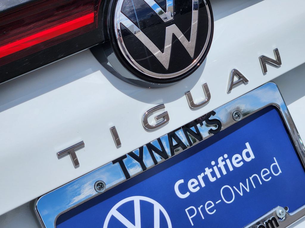 Certified 2025 Volkswagen Tiguan S AWD/4WD image 9
