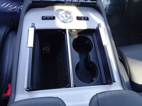 New 2025 Lincoln Navigator L Reserve w/ Jet Appearance Package image 38