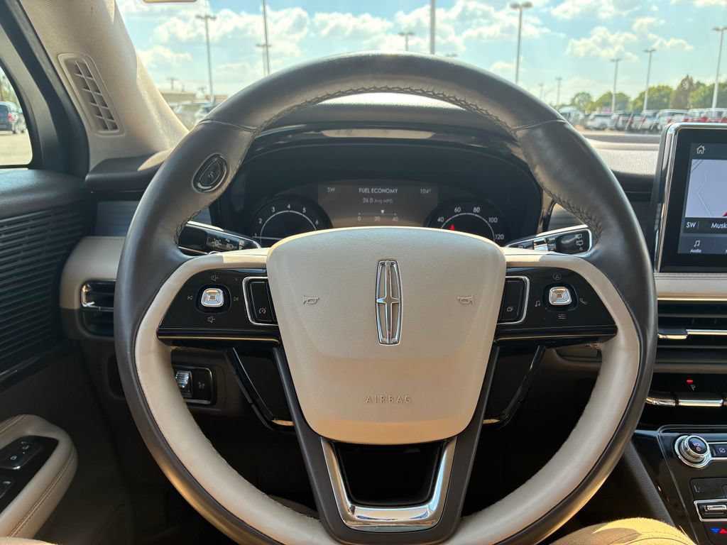 Used 2020 Lincoln Corsair FWD w/ Equipment Group 101A image 18